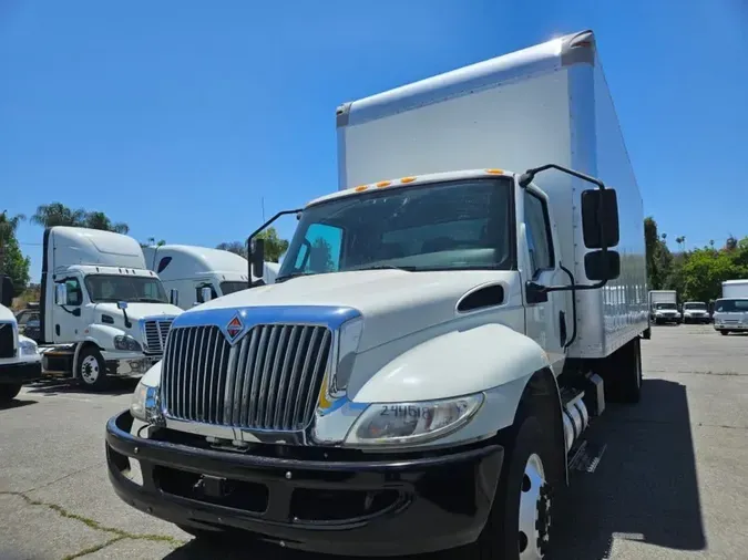 2020 NAVISTAR INTERNATIONAL MV607 (4X2)