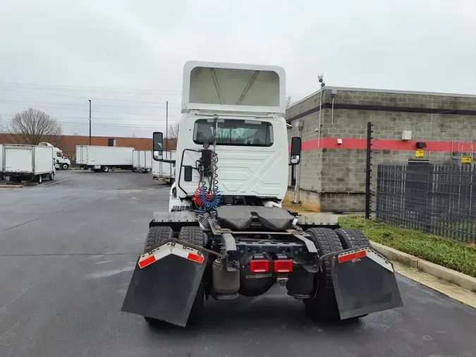 2020 NAVISTAR INTERNATIONAL RH613 DAYCAB S/A