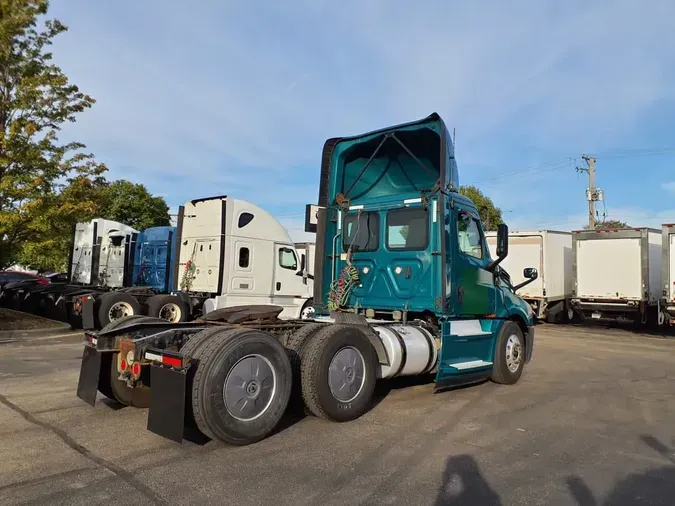 2019 FREIGHTLINER/MERCEDES NEW CASCADIA PX12664