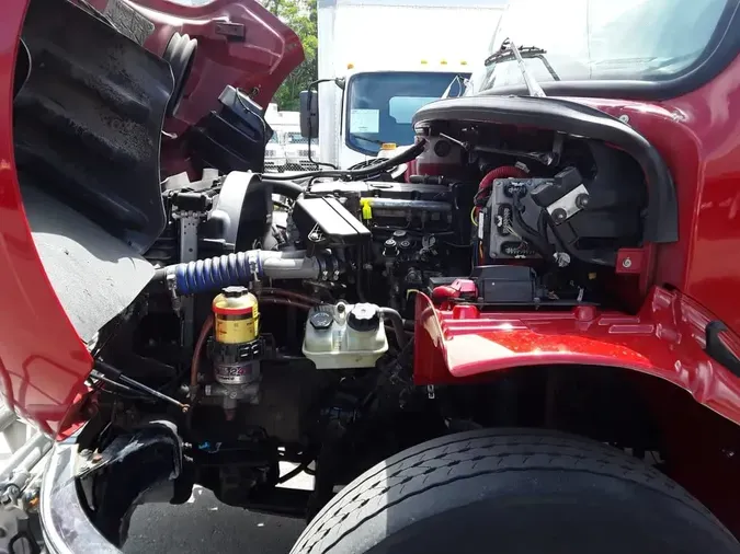 2020 FREIGHTLINER M2 106