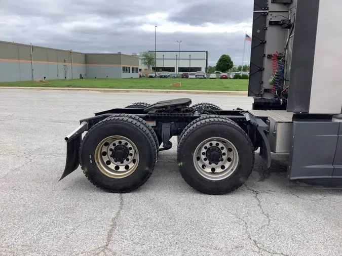 2024 Freightliner Cascadia 126