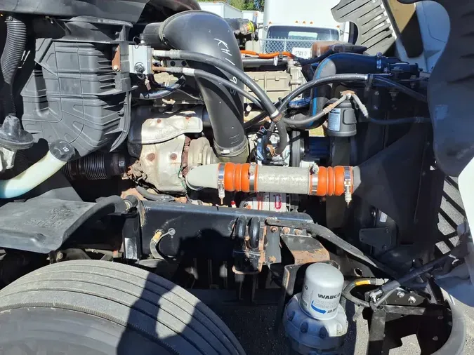 2019 FREIGHTLINER/MERCEDES CASCADIA 12527988ab5d88d407866dc63337640e50f