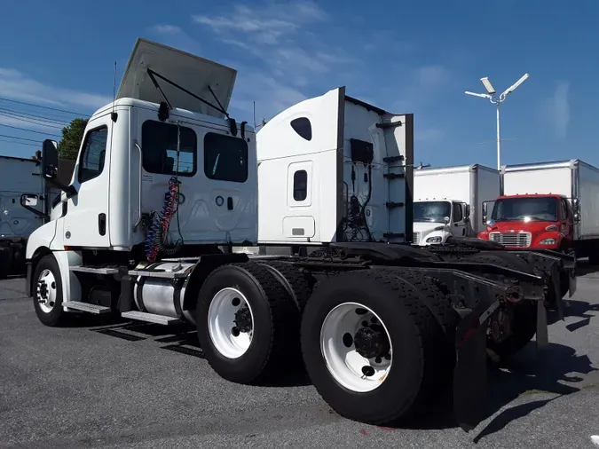 2019 FREIGHTLINER/MERCEDES NEW CASCADIA PX12664