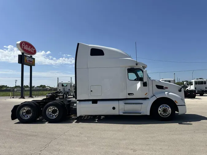 2022 Peterbilt 579