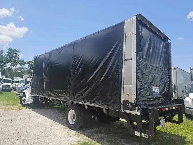 2015 FREIGHTLINER/MERCEDES M2 106