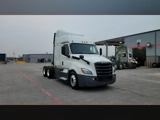 2020 Freightliner Cascadia