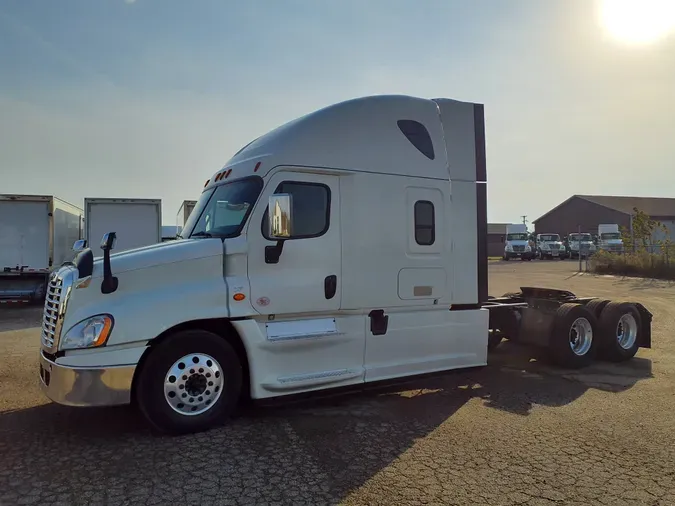 2018 FREIGHTLINER/MERCEDES CASCADIA 12527a5277a8a079b30125bce55355a1671