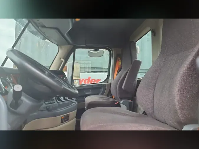2017 FREIGHTLINER/MERCEDES CASCADIA 12527a73b500e5c48cc2fd147fd1b830d3a