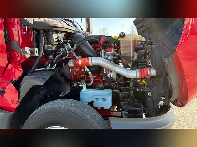 2020 INTERNATIONAL LT