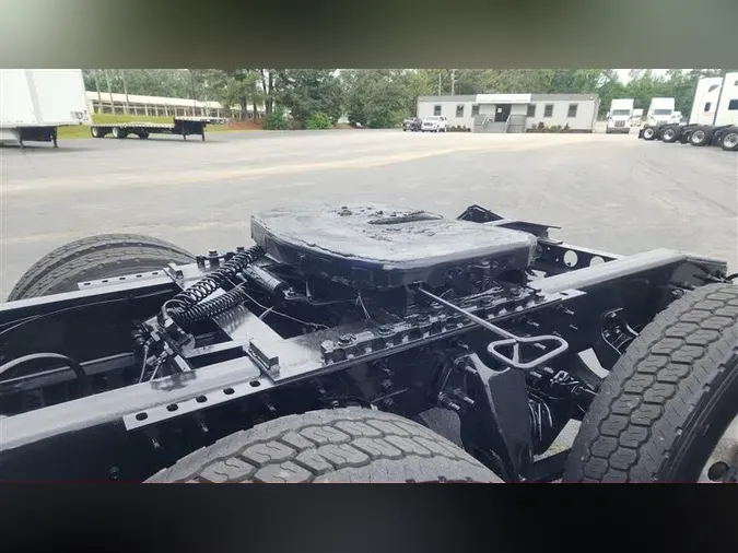 2020 INTERNATIONAL LT625