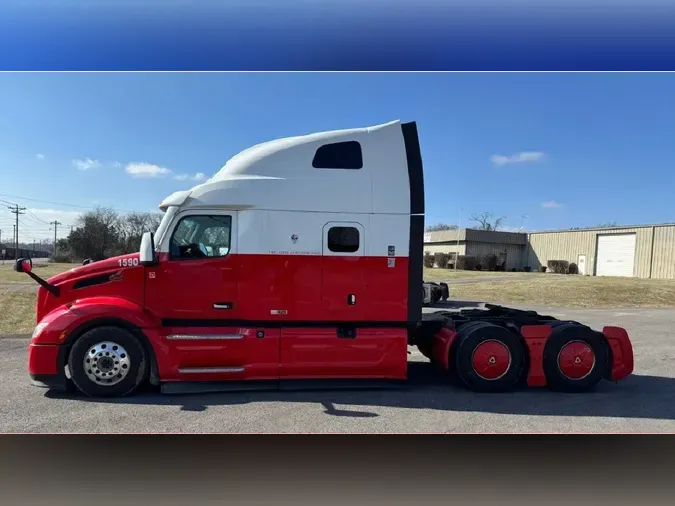 2023 PETERBILT 579