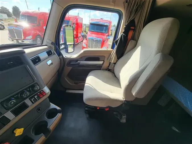 2021 KENWORTH T68027ad731c9490f2273c8c83cdc9ba1ada