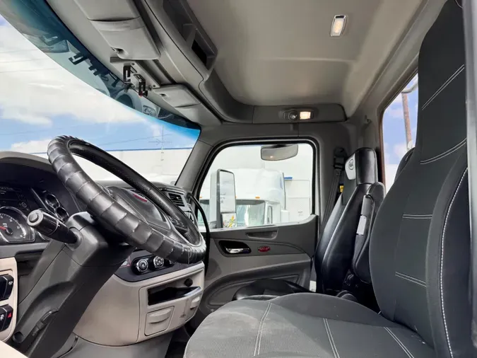 2020 Peterbilt 579
