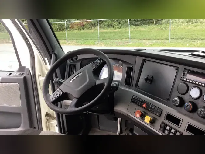 2020 Freightliner Cascadia