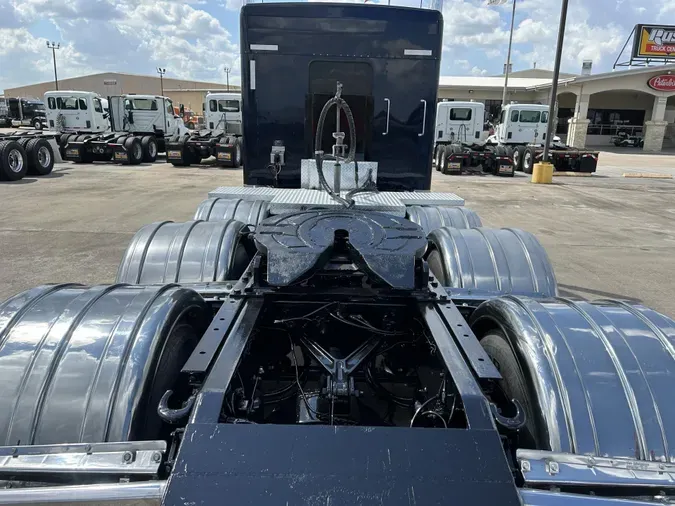 2016 Kenworth W900