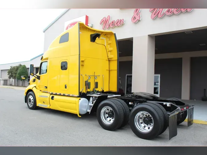 2022 Peterbilt 579