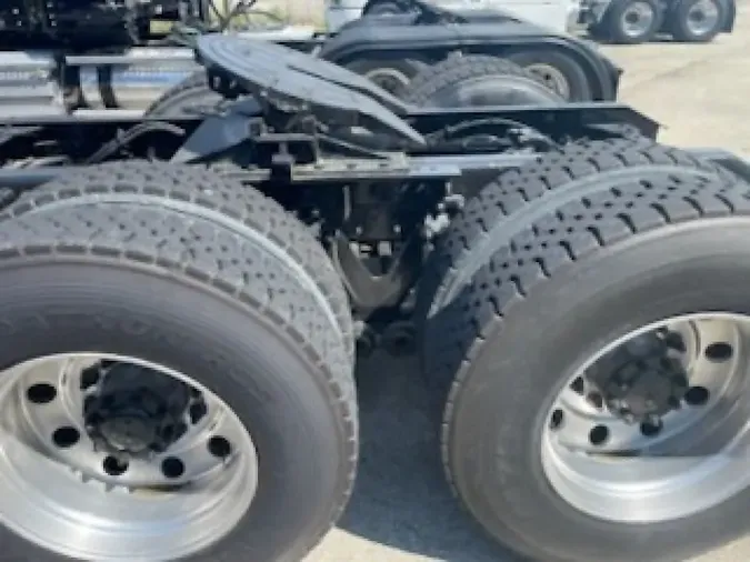 2018 KENWORTH T880