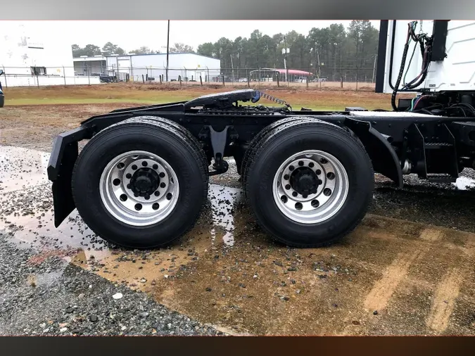 2021 INT LT625 6x427bac089526f49f1b3a719481127fc4e