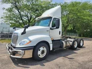 2019 NAVISTAR INTERNATIONAL LT625 DAYCAB T/A