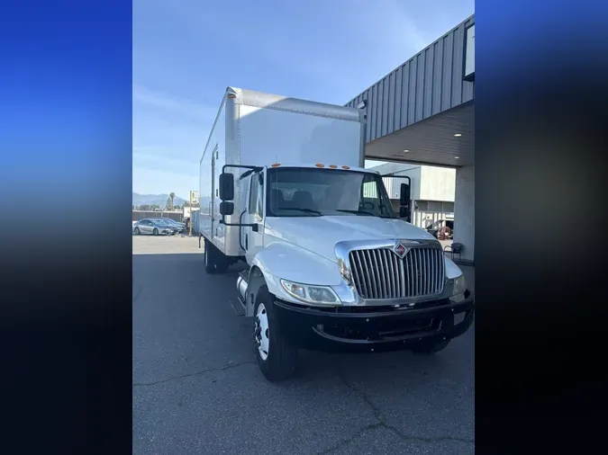 2017 NAVISTAR INTERNATIONAL 4300