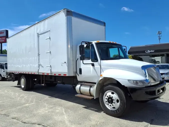 2019 NAVISTAR INTERNATIONAL 4300