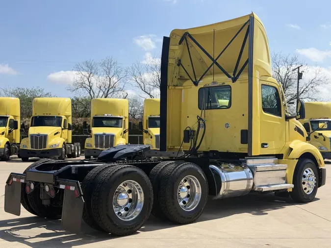 2022 Peterbilt 579