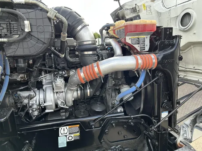 2021 Peterbilt 567