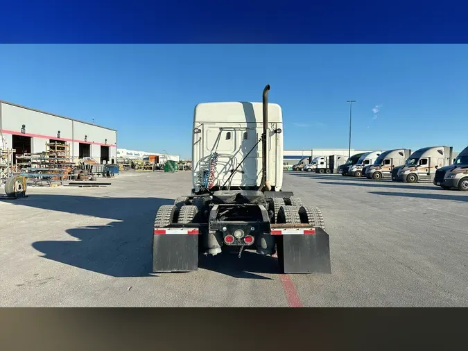 2020 Freightliner Cascadia