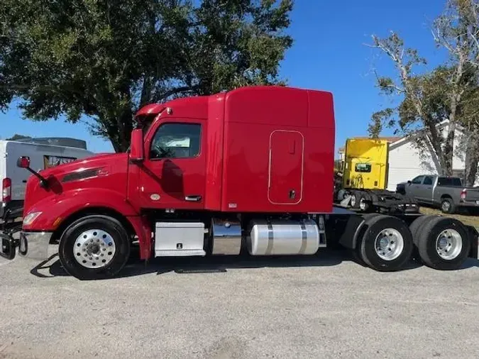 2022 Peterbilt 579
