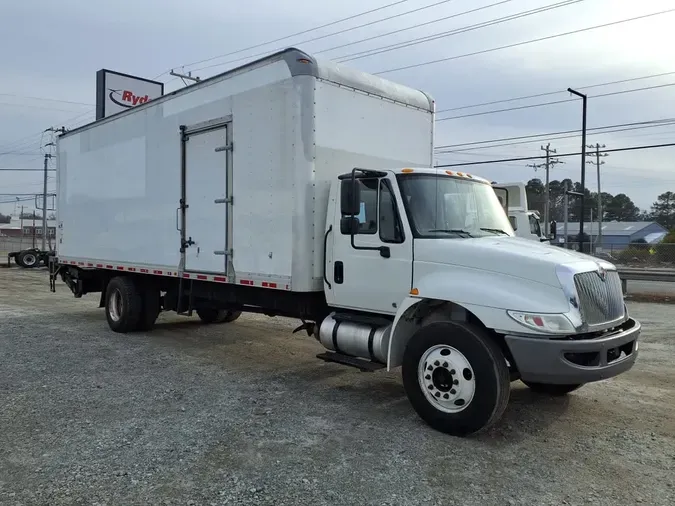 2019 NAVISTAR INTERNATIONAL 4300