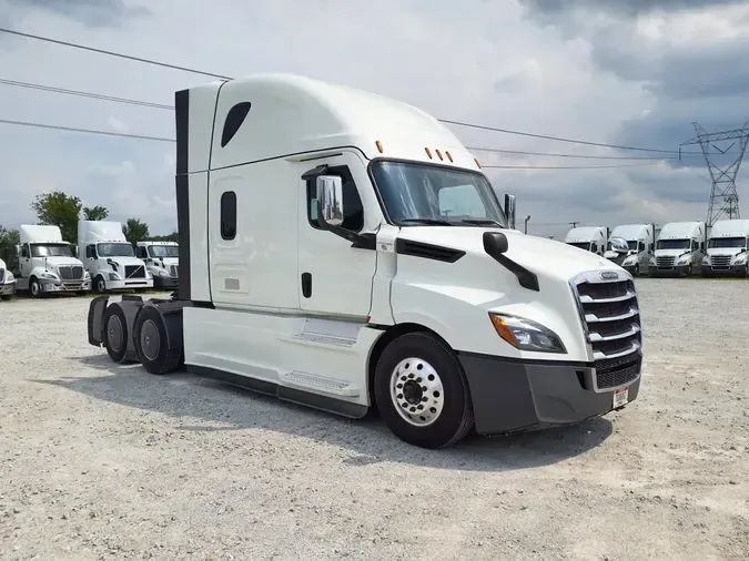 2021 FREIGHTLINER NEW CASCADIA PX12664