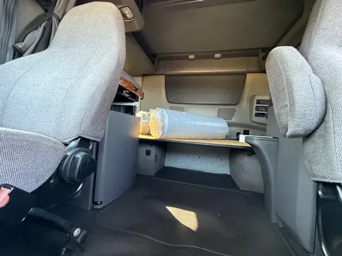 2022 INTERNATIONAL LT625