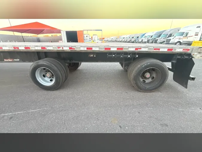 2013 Great Dane FLAT27d52eb6b8aa66783a6367f23932ca02