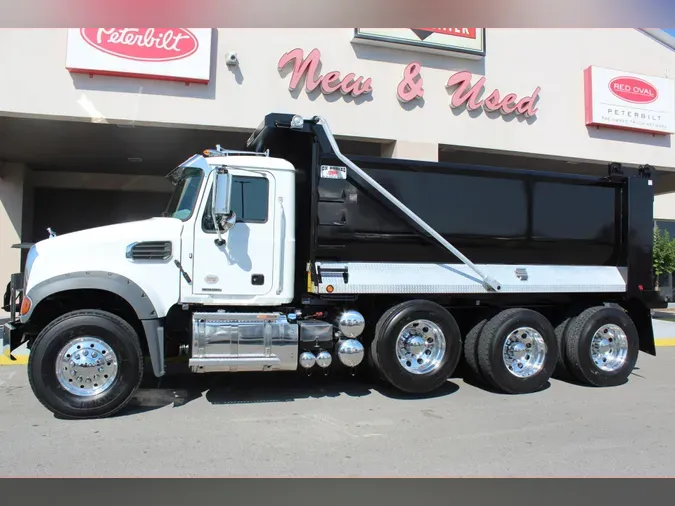 2025 Mack Granite 64FT