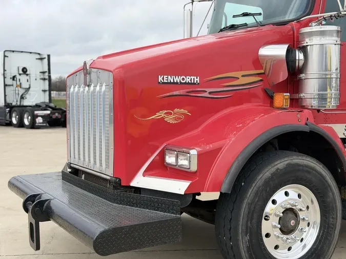 2012 Kenworth T800