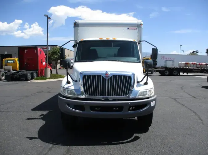 2020 NAVISTAR INTERNATIONAL MV607 (4X2)