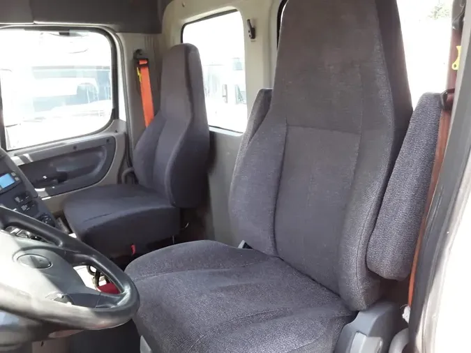 2018 FREIGHTLINER CASCADIA 12527ea7f0880cf0428b2e343b5afb9e37b