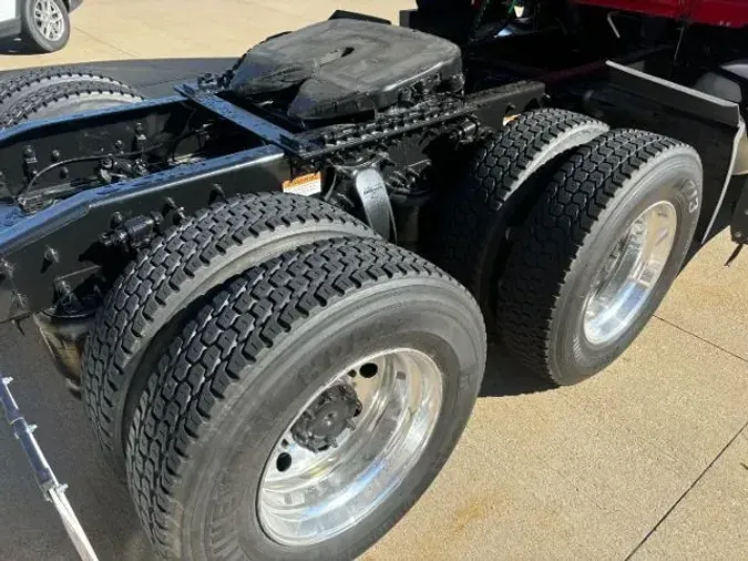 2020 Freightliner New Cascadia 126