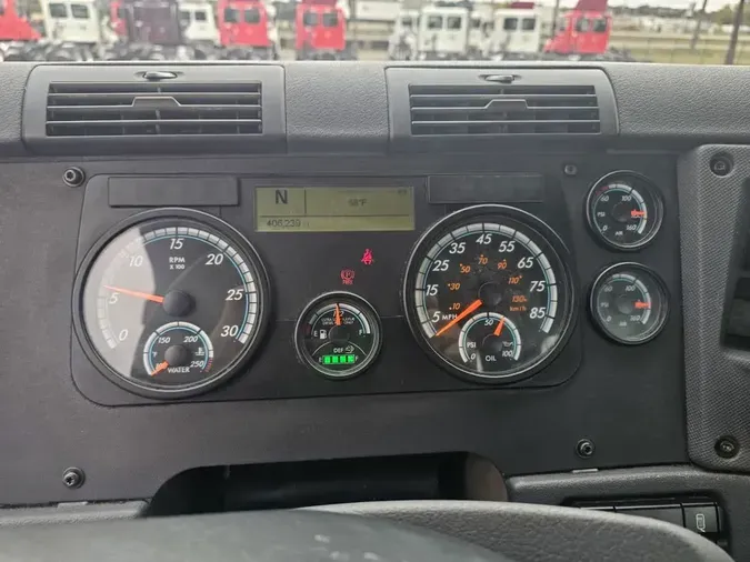 2018 FREIGHTLINER/MERCEDES CASCADIA 113