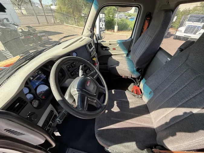 2020 Peterbilt 579