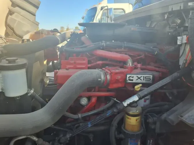 2019 NAVISTAR INTERNATIONAL LT625 DAYCAB T/A