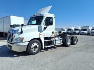 2019 FREIGHTLINER/MERCEDES CASCADIA 125