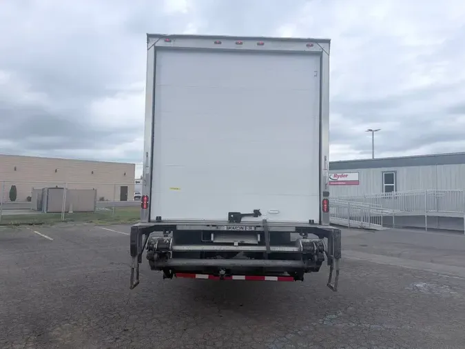 2019 FREIGHTLINER/MERCEDES M2 106
