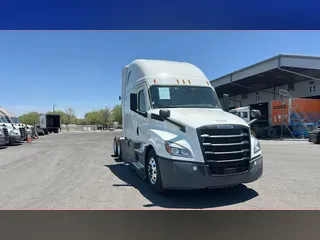 2022 Freightliner Cascadia 126