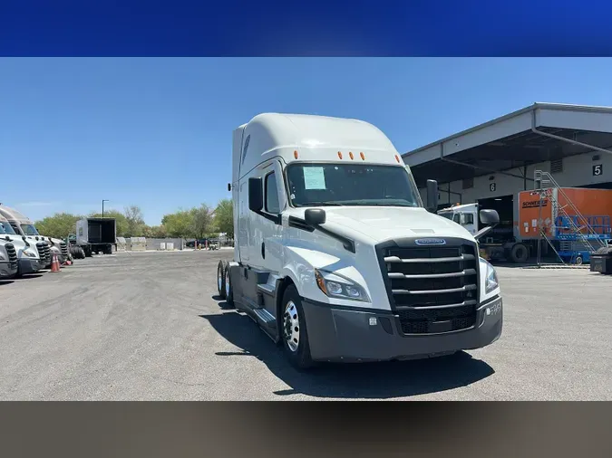 2022 Freightliner Cascadia 12627f780ccd90cd1784f3d2b0ef9230f03