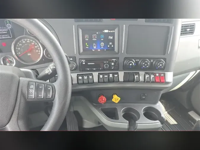 2021 KENWORTH T680