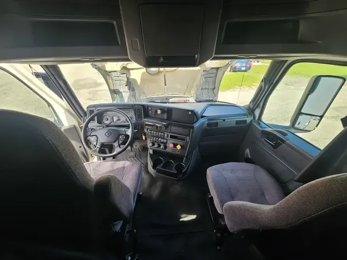 2020 NAVISTAR INTERNATIONAL LT625 SLPR CAB