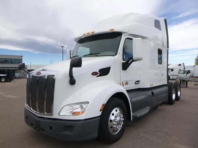 2021 Peterbilt 579