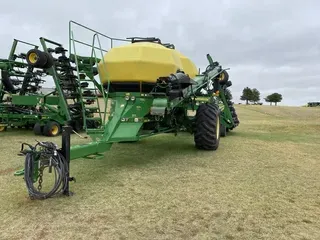 2012 John Deere 1890