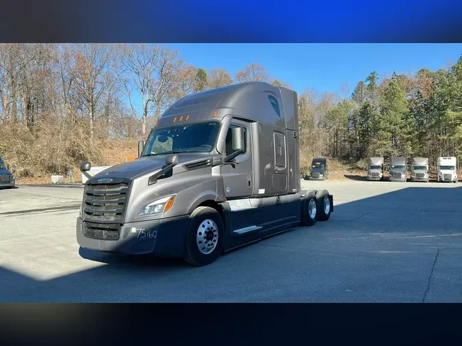 2023 Freightliner Cascadia 126